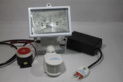 Security Light with wired Hooter